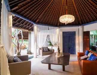 Lobby 2 Rice Field Terrace Tirta Villa Canggu