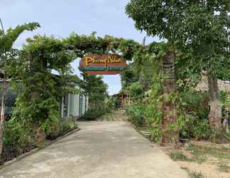 Exterior 2 Phong Nha Eco Mountain Farmstay