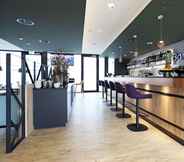 Bar, Cafe and Lounge 7 sander Hotel