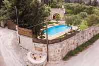 Exterior Villa Aloni-traditional Stone Villa With Nice View,pool and Garden