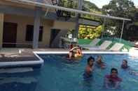 Kolam Renang Gravino Pension House