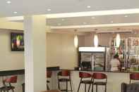 Bar, Kafe dan Lounge Bayside Hotel 100