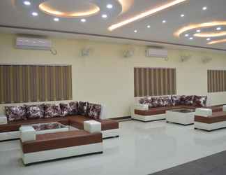 Lobi 2 Hotel Mariya International