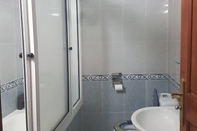 Toilet Kamar Apartment 3 Rooms city center Marmoucha