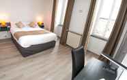 Kamar Tidur 6 Grand Hotel de France