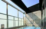 Swimming Pool 5 Candeo Hotels Kobe Torroad