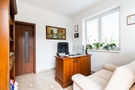 Lobi Apartmanovy dom Villa Ephélia