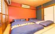 Kamar Tidur 2 Guest House Kyorakuya Kinkakuji