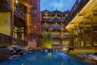 Kolam Renang China Old Story Inn Lijiang Elite Garden
