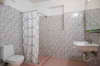 In-room Bathroom Three Bedroom Traditional Village House