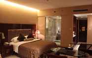 Bilik Tidur 3 Luoyang Aviation Hotel