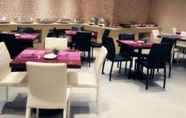 Restaurant 6 K Raphael Hotel