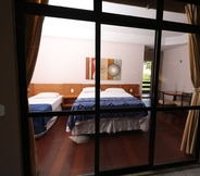 Kamar Tidur 2 Neblina Park Hotel