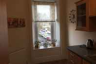 Lobi Great location 1 Bedroom Scotstoun Flat