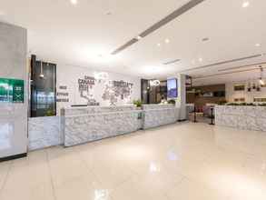 Lobi 4 Ibis Styles Shanghai Hongqiao Airport