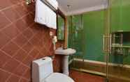 Toilet Kamar 4 Little White House Xiamen Gulangyu