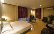 ห้องนอน 5 Luoyang Aviation E-Home Inn