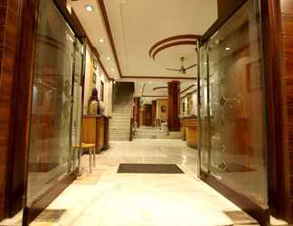 Lobby 2 Hotel Parkway Deluxe