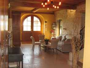 Lobby 4 Le Relais des Deux Tours