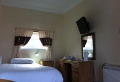 Bedroom 5 Prestwick Airport Hotel