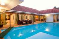 Swimming Pool Na Thai Villa