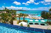 Swimming Pool Hyatt Regency Seragaki Island Okinawa