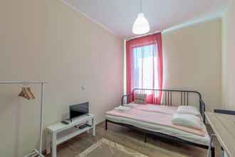 Bilik Tidur 4 easyApartments on Budapeshta str.