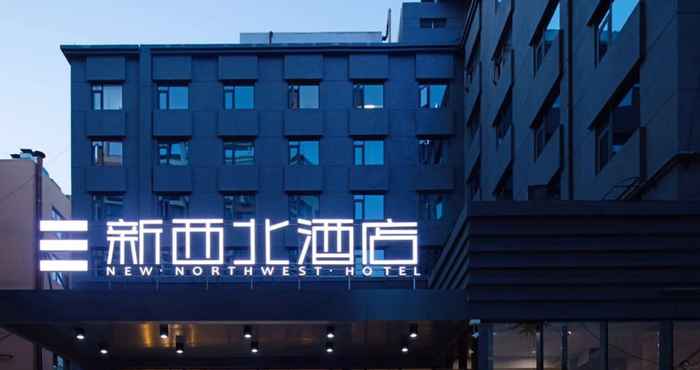 Bangunan New Northwest Hotel