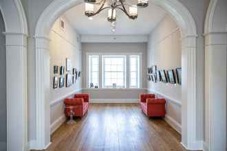 Lobby 4 The Blackburn Inn and Conference Center