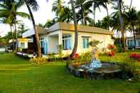 Bangunan Ocean Blue Ngwe Saung Beach Hotel