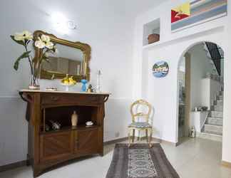 Lobby 2 B&B Cinisi Mare e Monti