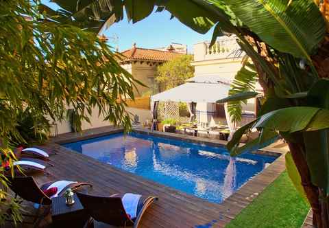 Swimming Pool Villa Victoria Barcelona
