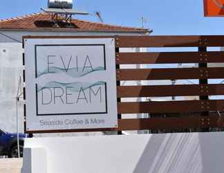 Exterior 2 Evia Dream