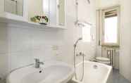 In-room Bathroom 3 Impero House Rent - Cavour