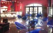 Quầy bar, cafe và phòng lounge 2 LH Hotel Dvorak Tabor