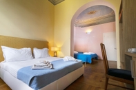 Kamar Tidur Hotel la Scala