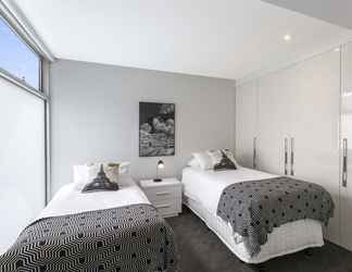 Kamar Tidur 2 Bold and Beautiful in Brighton