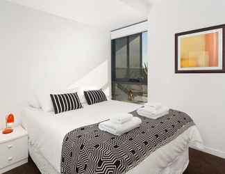 Kamar Tidur 2 Location and Bay Views