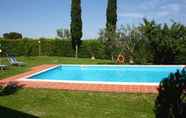 Kolam Renang 3 Wonderful private villa with A/C, WIFI, private pool, TV, veranda, parking, close to Montepulciano