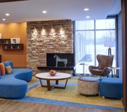 Lobi 5 Fairfield Inn & Suites by Marriott Ann Arbor Ypsilanti