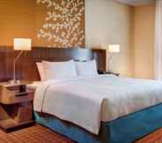 Bedroom 7 Fairfield Inn & Suites by Marriott Ann Arbor Ypsilanti