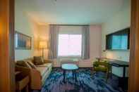 Common Space Fairfield Inn & Suites by Marriott Alexandria