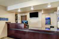 Lobi Cobblestone Inn & Suites - Bridgeport