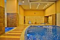 Swimming Pool Centaurus Suites