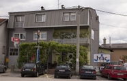Exterior 5 Guesthouse Ivac Inn Zagreb Airport