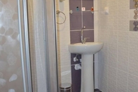 Toilet Kamar Mostar Hotel