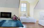 Kamar Tidur 2 Misty English Cottage