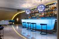 Bar, Kafe, dan Lounge 4615 Hotel