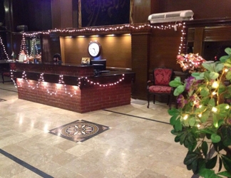 Lobby 2 Le Grand Murree