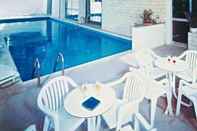 Swimming Pool Hotel Tropical